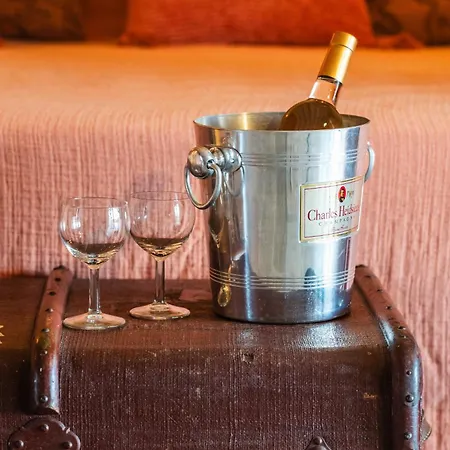 Bed & Breakfast Domaine Villoire *