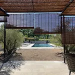 Domaine Villoire Bed & Breakfast *